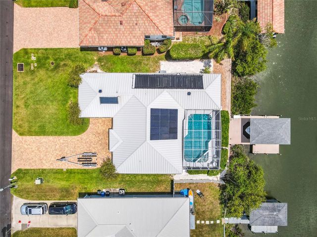 21 RICHMOND DR, New Smyrna Beach, FL 32169