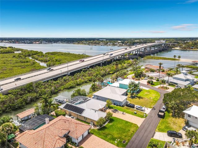 21 RICHMOND DR, New Smyrna Beach, FL 32169