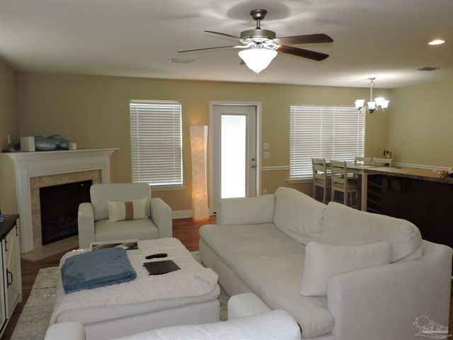 3885 Weatherstone Cir, Pensacola, FL 32507