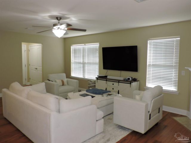 3885 Weatherstone Cir, Pensacola, FL 32507