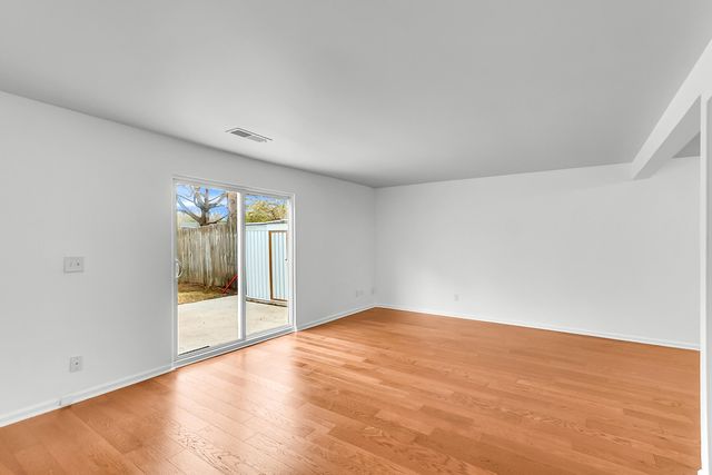 301 Lakeside Drive C-1, Mount Pleasant, SC 29464