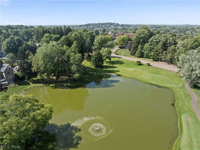 4056 Glenmoor Road NW, Canton, OH 44718