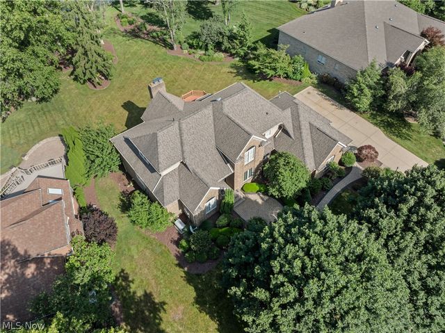 4056 Glenmoor Road NW, Canton, OH 44718