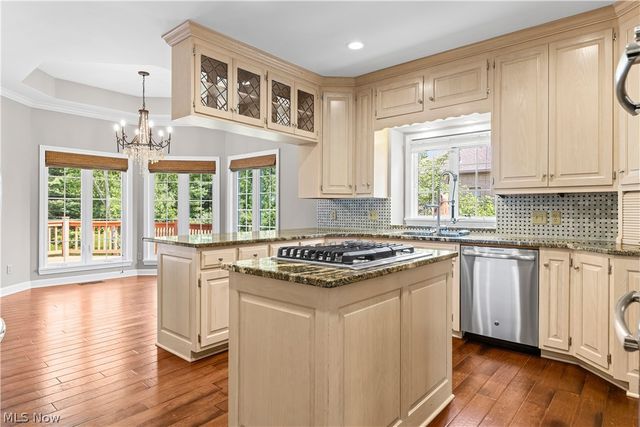 4056 Glenmoor Road NW, Canton, OH 44718