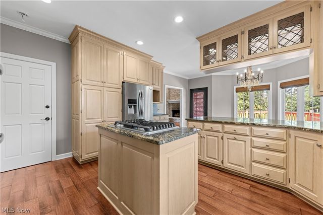 4056 Glenmoor Road NW, Canton, OH 44718