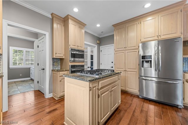 4056 Glenmoor Road NW, Canton, OH 44718