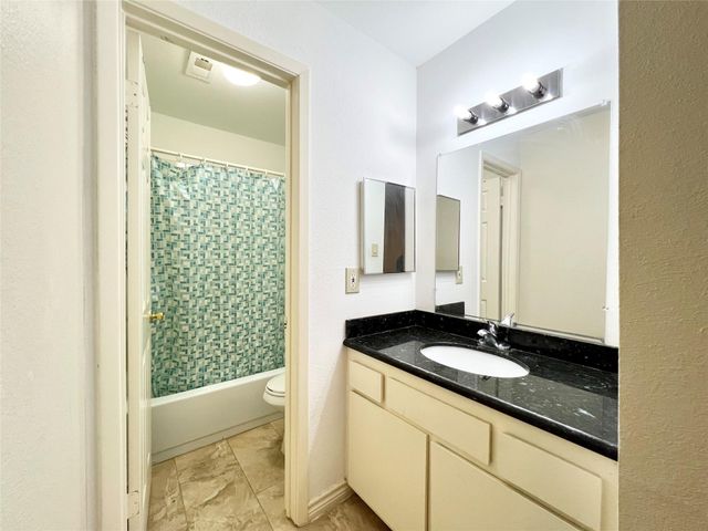 2626 Holly Hall Street 306, Houston, TX 77054