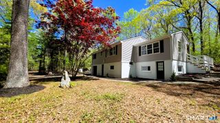9 Ben Merrill Road, Clinton, CT 06413