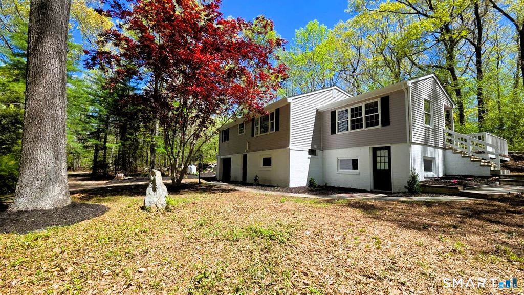9 Ben Merrill Road, Clinton, CT 06413