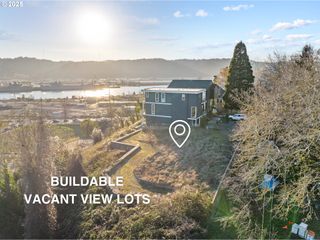2384 N BLANDENA St, Portland, OR 97217