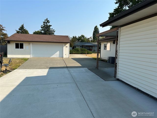 603 Gove, Steilacoom, WA 98388