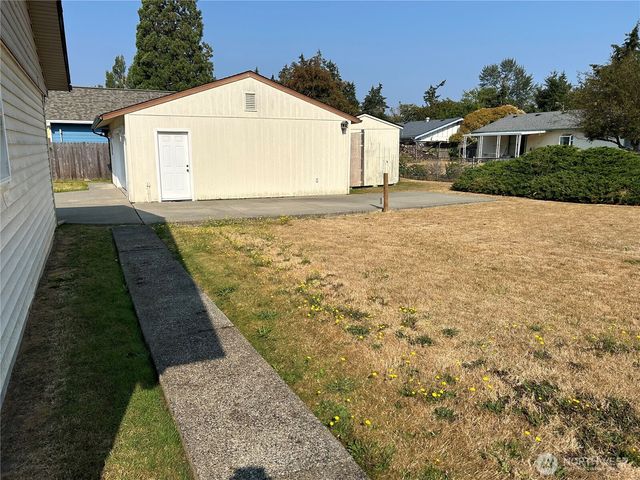 603 Gove, Steilacoom, WA 98388