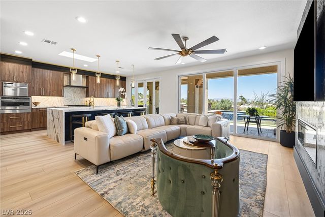 4874 Denaro Drive, Las Vegas, NV 89135