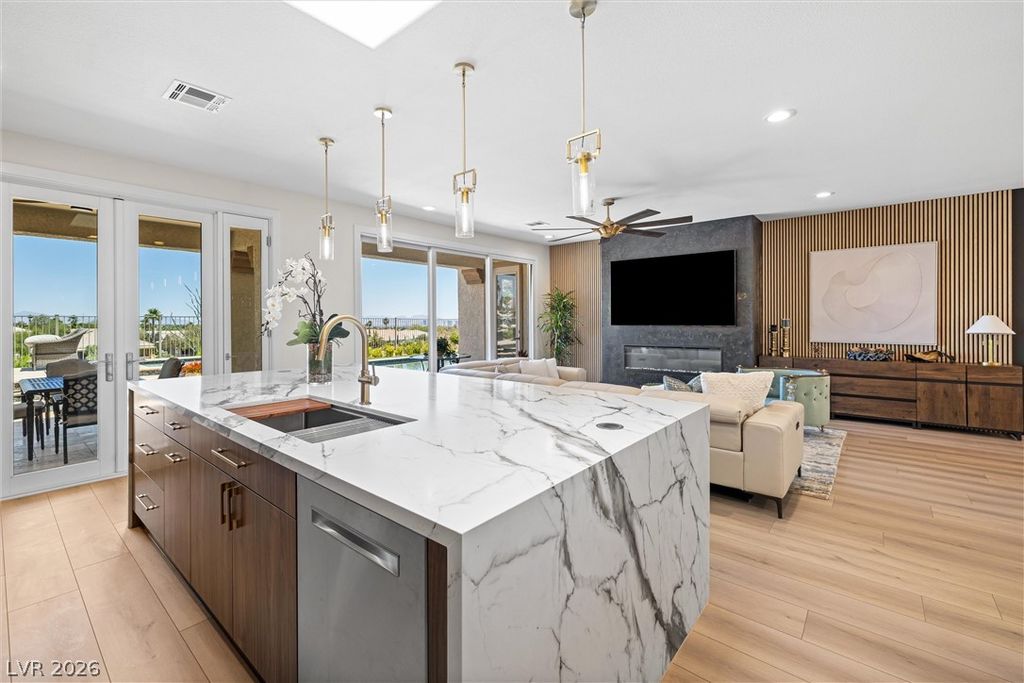 4874 Denaro Drive, Las Vegas, NV 89135