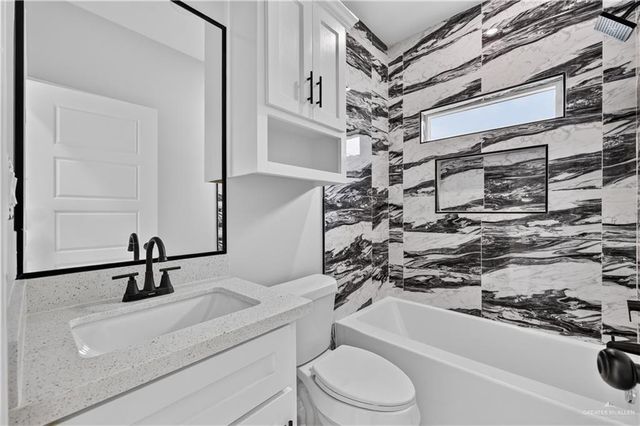 332 Barcelona Drive, Donna, TX 78537