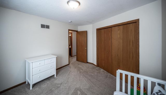 19172 Everest Path, Farmington, MN 55024