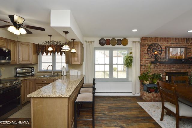 29 Saint Paul Place, Manchester, NJ 08759