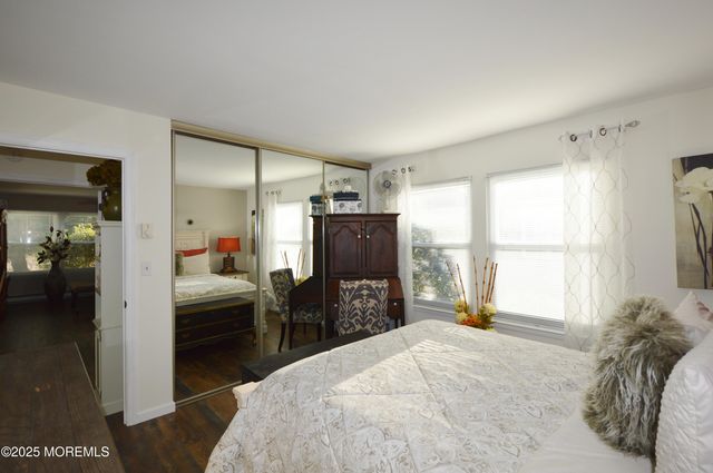 29 Saint Paul Place, Manchester, NJ 08759