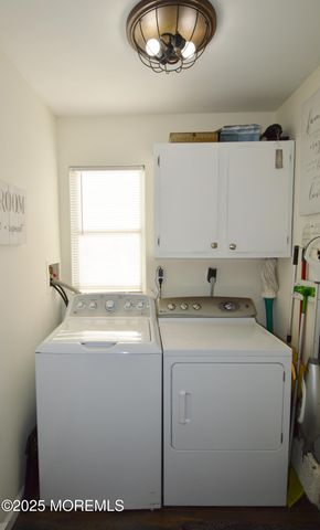 29 Saint Paul Place, Manchester, NJ 08759