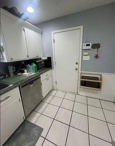 5600 NW 59th Street, Warr Acres, OK 73122