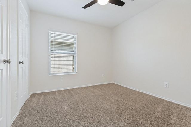1235 Blue Hazel Court, Pinehurst, TX 77362