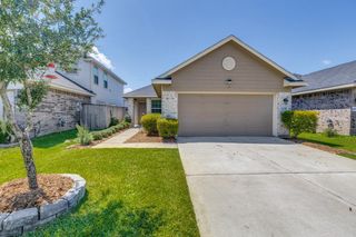 1235 Blue Hazel Court, Pinehurst, TX 77362