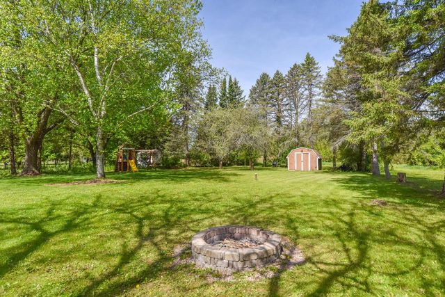 36640 Prairie DRIVE, Summit, WI 53066
