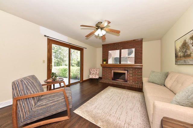 36640 Prairie DRIVE, Summit, WI 53066