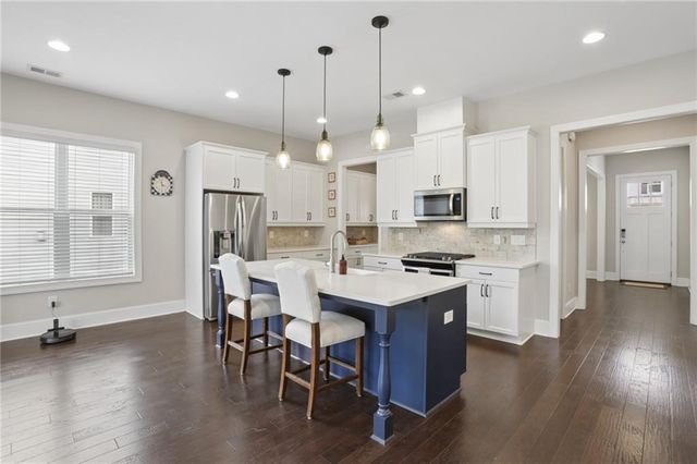 895 Samples Lane NW, Atlanta, GA 30318