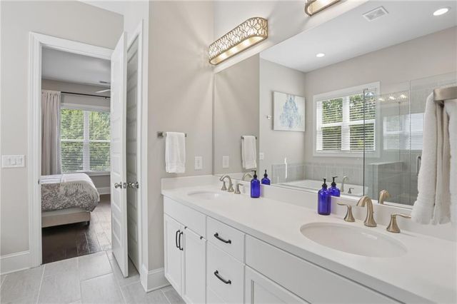 895 Samples Lane NW, Atlanta, GA 30318