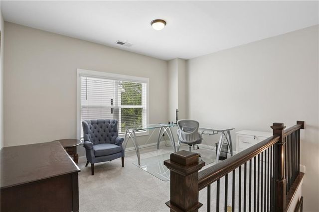 895 Samples Lane NW, Atlanta, GA 30318
