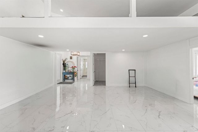 6031 NW 4th Avenue, Boca Raton, FL 33487