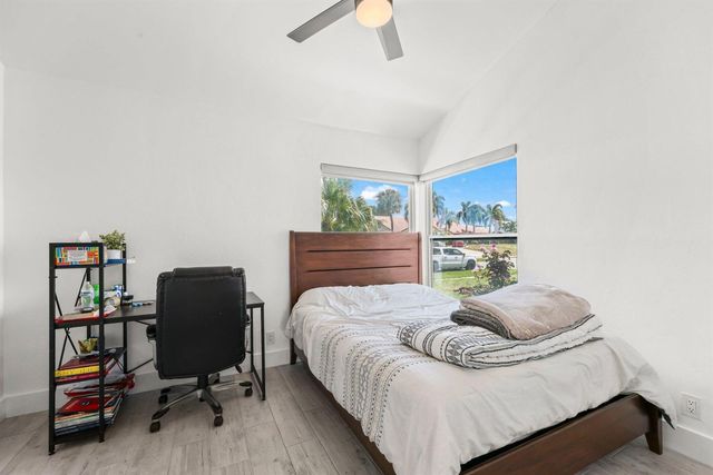 6031 NW 4th Avenue, Boca Raton, FL 33487