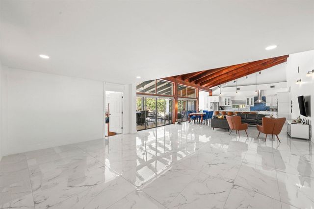 6031 NW 4th Avenue, Boca Raton, FL 33487
