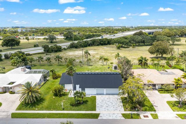 6031 NW 4th Avenue, Boca Raton, FL 33487
