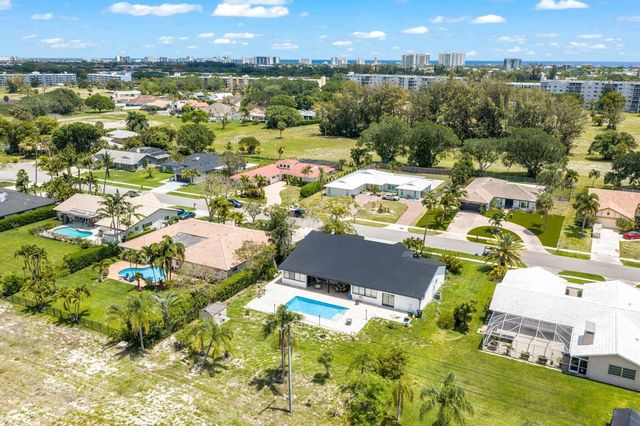 6031 NW 4th Avenue, Boca Raton, FL 33487