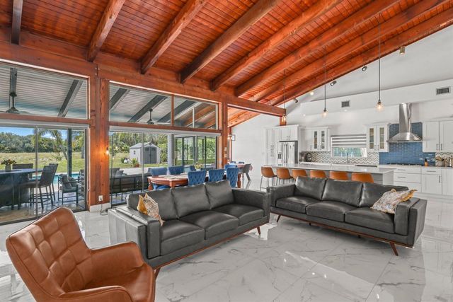 6031 NW 4th Avenue, Boca Raton, FL 33487