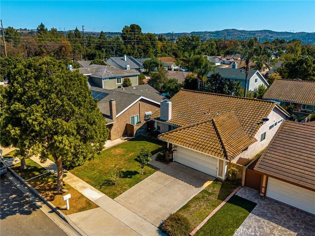 1231 N Dolores, Anaheim, CA 92807