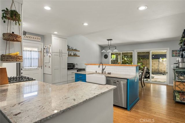 1231 N Dolores, Anaheim, CA 92807