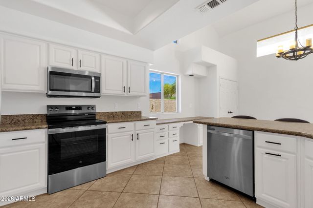 16837 S 25TH Place, Phoenix, AZ 85048