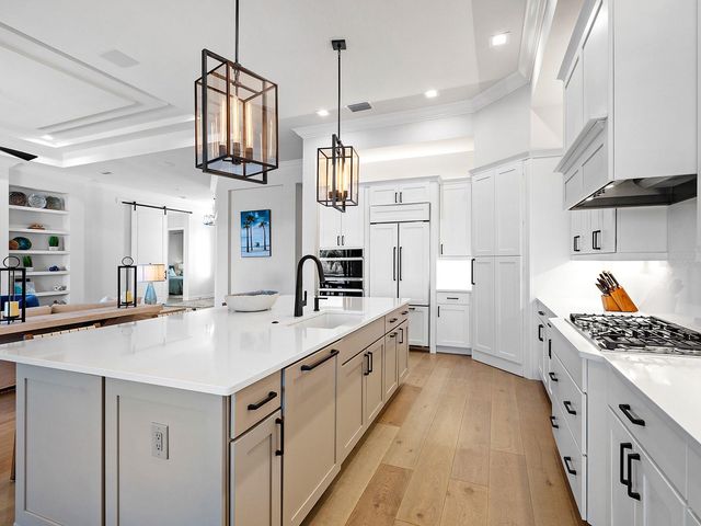 724 CROSSWIND AVENUE, Sarasota, FL 34240