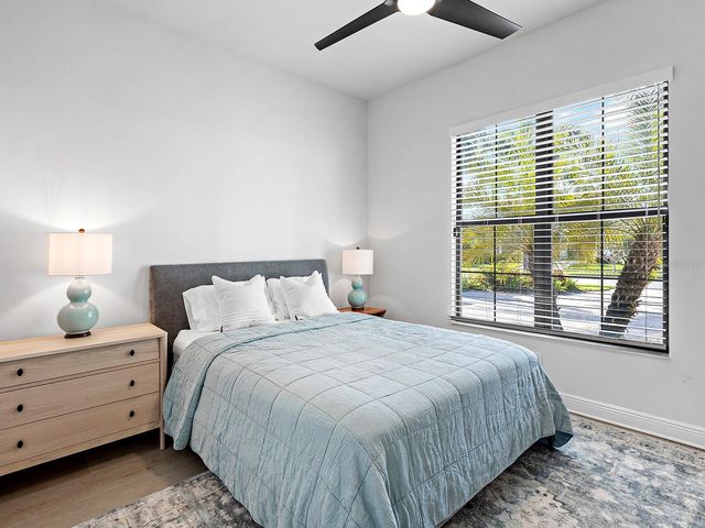 724 CROSSWIND AVENUE, Sarasota, FL 34240