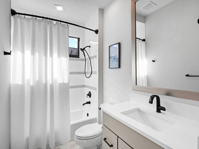 724 CROSSWIND AVENUE, Sarasota, FL 34240