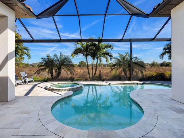 724 CROSSWIND AVENUE, Sarasota, FL 34240