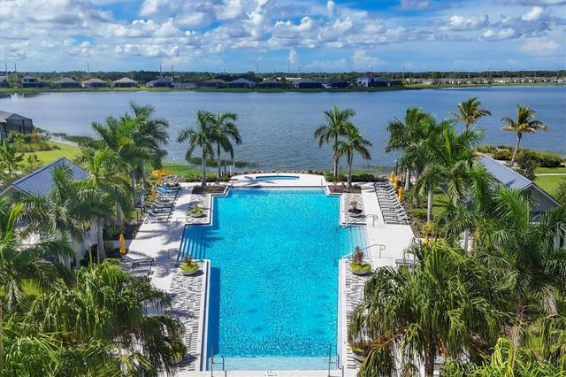 724 CROSSWIND AVENUE, Sarasota, FL 34240