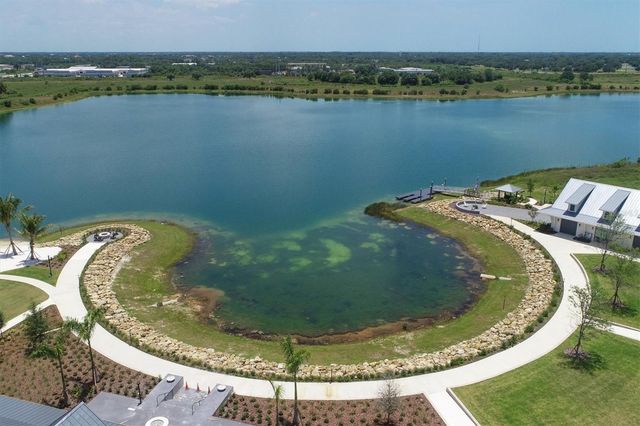 724 CROSSWIND AVENUE, Sarasota, FL 34240