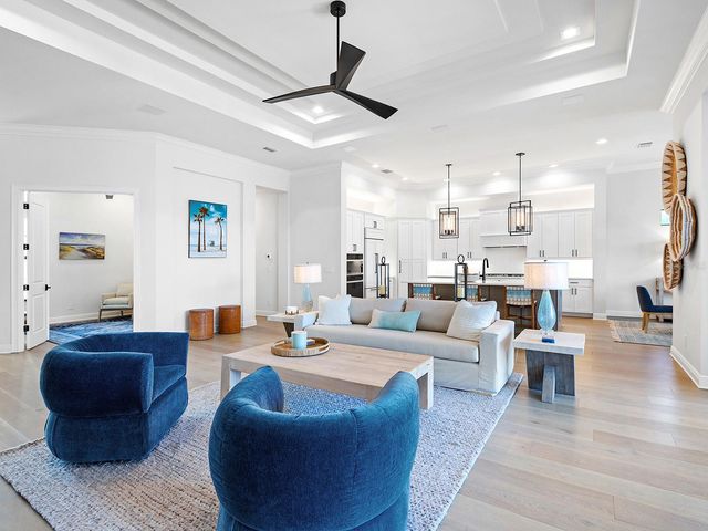 724 CROSSWIND AVENUE, Sarasota, FL 34240