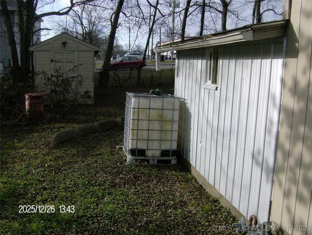 113 W Chickasaw Street, Tahlequah, OK 74464