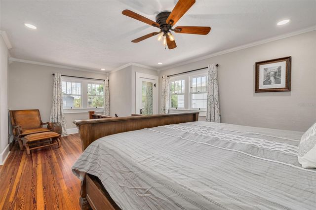 533 8TH AVENUE N, St Petersburg, FL 33701