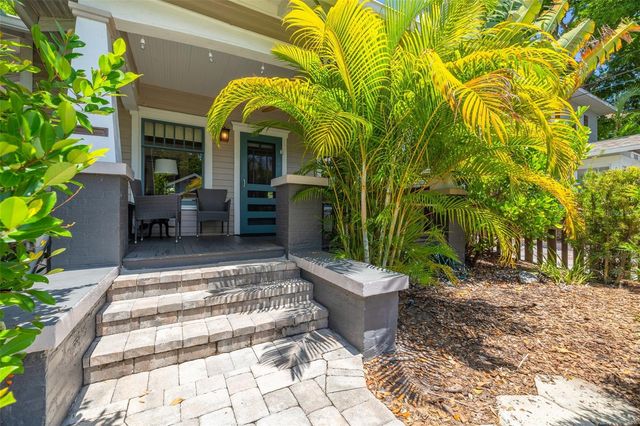 533 8TH AVENUE N, St Petersburg, FL 33701